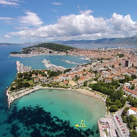 Gostinjska kuća With Wifi - 18094 Split